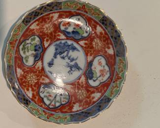 Small English Imari Plate. Photo 1 of 2. 