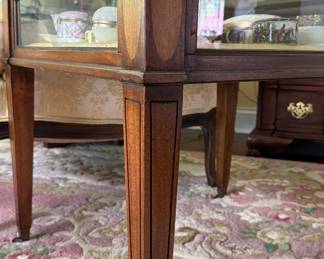 Glass Top Display Cabinet / Side Table. Measures 22" x 24" x 21.5. Photo 2 of 2. 