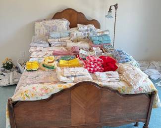 antique full sized wood bed