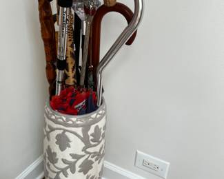 Ceramic umbrella stand