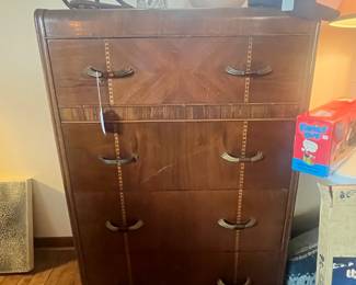 Art Deco chest