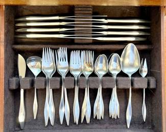 Reed & Barton “Lark” sterling flatware service for 8