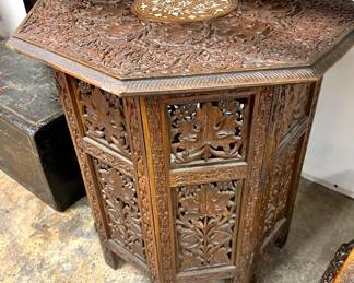 Anglo-Indian inlaid carved table