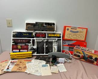 Lionel Train Set