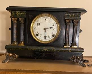 Antique mantle clock