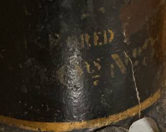 I ADORE this table top apple press! (Actually any fruit would work! ) It looks so sweet! 