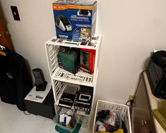 More small electronics! They truly are everywhere! 