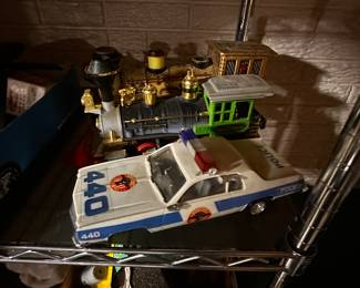 Got the keys on Monday Aug 5th. Here are pics of the initial walk through.  Great vintage items from every category! More pics coming daily as we start to unpack this huge sale! 