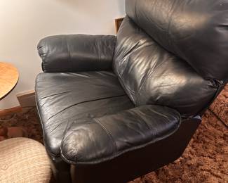 Got the keys on Monday Aug 5th. Here are pics of the initial walk through.  Great vintage items from every category! More pics coming daily as we start to unpack this huge sale! 