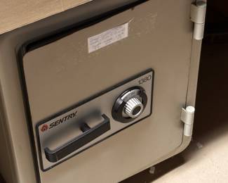 Got the keys on Monday Aug 5th. Here are pics of the initial walk through.  Great vintage items from every category! More pics coming daily as we start to unpack this huge sale! 