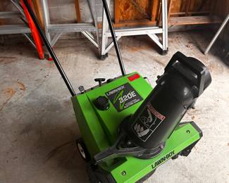 Lawn Boy Snow Blower! 320E