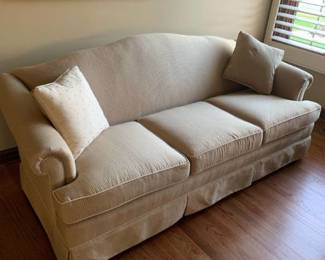 Woodmark sofa approx 79x35x18