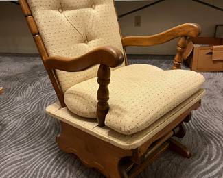 The other swing rocker