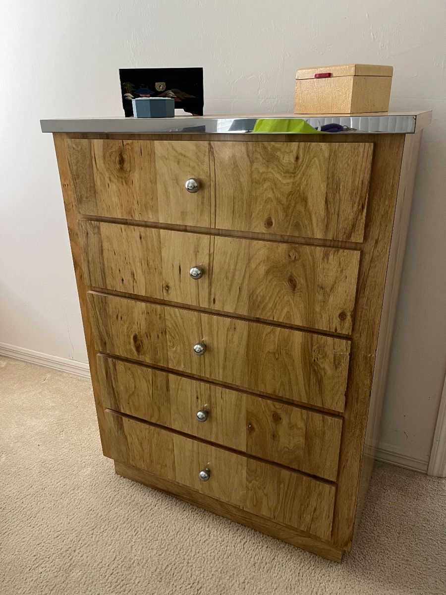 Mid century modern - 5 drawer chest