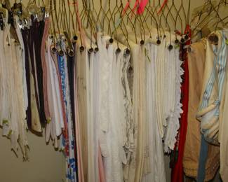 Table clothes & linens