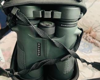 Vortex binoculars