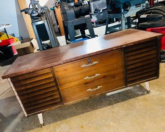 Lane Cedar Chest