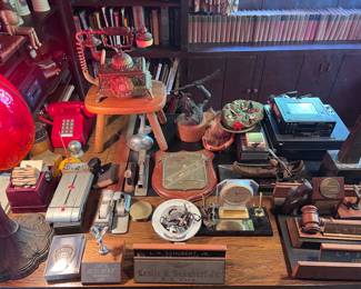 Just look at all of the cool things on this desk