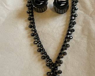 St John ,jet crystal set