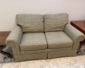 Love Seat 63"x36"x35" $80