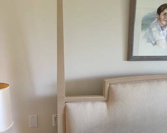 King size bed $400