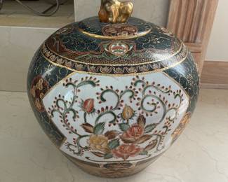 Chinese large ginger jar