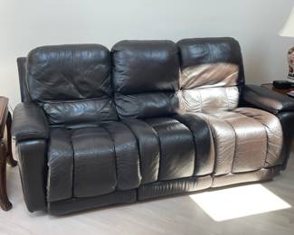 La-Z-Boy 3 seats sofa, brown leather 85"x 41"x41" $400