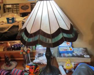 Beautiful Tiffany-style stained glass lamp