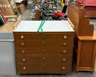 Vintage Baby Changing Dresser/Station