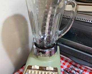 How about a matching avocado green blender?