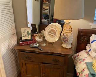 This is the matching piece to the red and green one