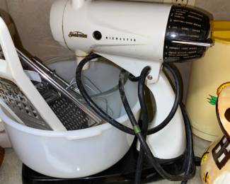 Ok so full disclosure in this one. You will have to rewrite it because the cord is dry rotted. It would make a nice shelf sitter as is.