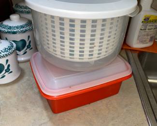 May seem like just normal plastic ware but the bottom piece is actually a Tupperware lunch box.