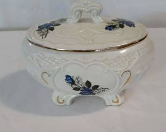 Maurice Of California Blue Rose Casserole Dish
