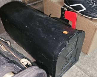 MAILBOX