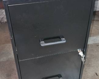 METAL FILING CABINET