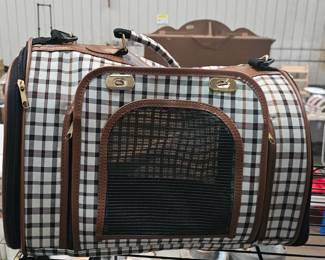 PET CARRIER