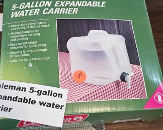 COLEMAN WATER CARRIER