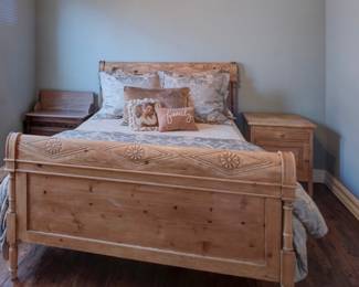 Pine Bedroom Set