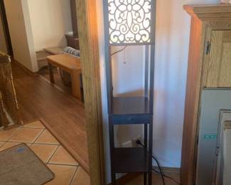 Floor lamp. 63 x 10