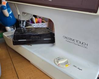 Singer Creative touch sewing machine & sewing box (not shown)