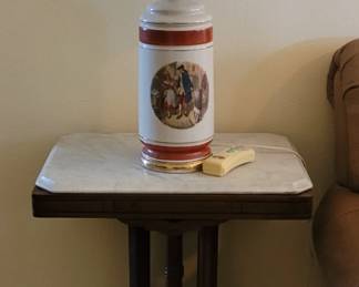 Marble top side table / Colonial lamp