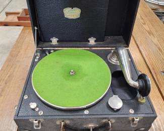 Silvertone Portola Record player 