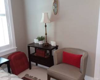Furniture in guest bedroom 