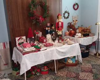 Christmas and sewing room