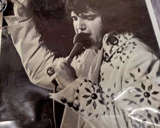 $10 - Saturday 8x10 photo