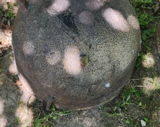 Cast iron pot 1 of 2