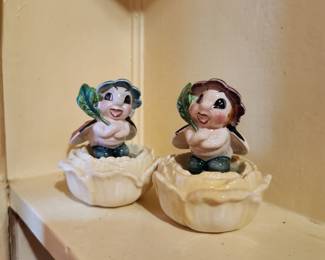 Cute salt/pepper shakers