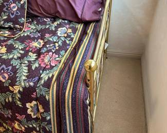 Vintage Brass Day Bed