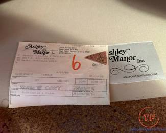 ASHLEY MANOR Armchair